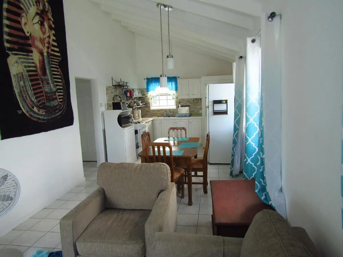 Dover Apt 3 By The Beach In The Gap 基督教堂市 0*,  巴巴多斯岛